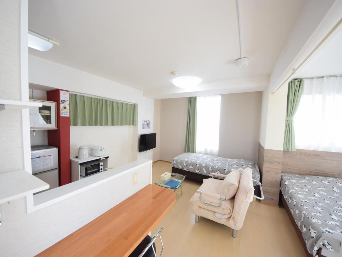STAY IN SUMUKA Shintoshin Naha Exterior foto